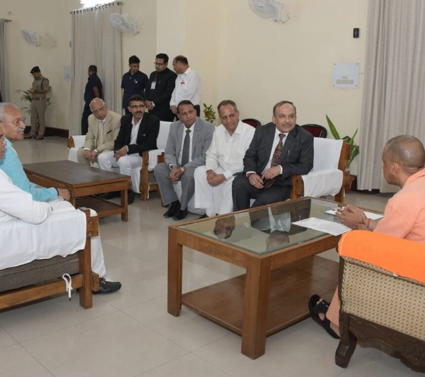 पश्चिमी यूपी में हाईकोर्ट बेंच की मांग को मिली नई ऊर्जा, सीएम योगी ने दिया जल्द समाधान का आश्वासन