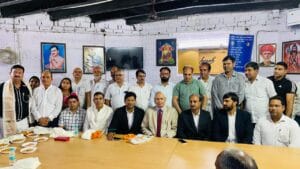  ग्रेटर नोएडा: एडवोकेट एंड डीड राइटर बार एसोसिएशन का शपथ ग्रहण समारोह संपन्न, कुलदीप भाटी अध्यक्ष और दिनेश शर्मा सचिव बने