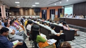  गौतम बुद्ध नगर में PET-2025 परीक्षा की तैयारी पूरी, 40 केंद्रों पर डीएम की पैनी नजर, नकल पर होगी सख्त कार्रवाई