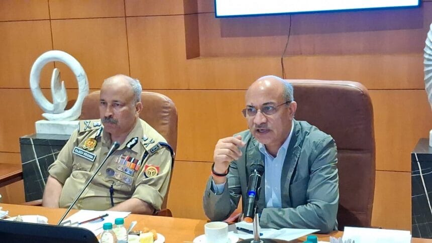 यूपी इंटरनेशनल ट्रेड शो 2025: तैयारियों का जायजा लेने ग्रेटर नोएडा पहुंचे अपर मुख्य सचिव और डीजीपी