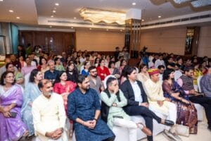  ग्रेटर नोएडा के कवि अमित शर्मा ने कतर में बिखेरी भारतीय संस्कृति की छटा, विदेशी धरती पर गूंजा राष्ट्रप्रेम