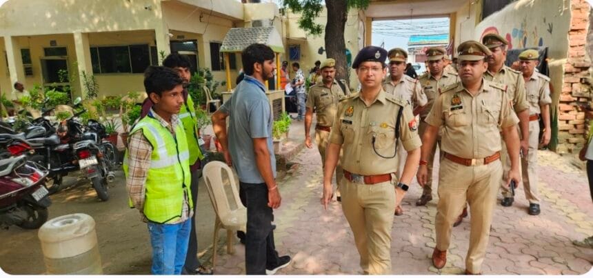 यूपी PET परीक्षा 2025: गौतमबुद्धनगर में नकल रोकने और सुरक्षा सुनिश्चित करने हेतु पुलिस अलर्ट, DCP ने केंद्रों का किया औचक निरीक्षण