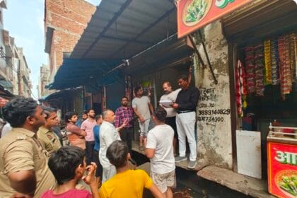 दादरी में खाद्य सुरक्षा विभाग का बड़ा एक्शन: बिना FSSAI लाइसेंस चल रही 4 मीट की दुकानें सील, 7 को नोटिस