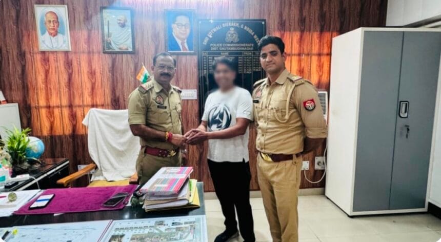 साइबर ठगी में गंवाए पौने दो लाख रुपये पुलिस ने कराए वापस, पीड़ित ने कहा- "थैंक्यू कमिश्नर मैम"