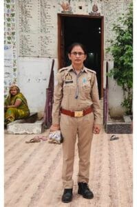 गाजियाबाद में दर्दनाक हादसा: ट्रक ने महिला हेड कांस्टेबल को कुचला, मौके पर ही मौत।&nbsp;