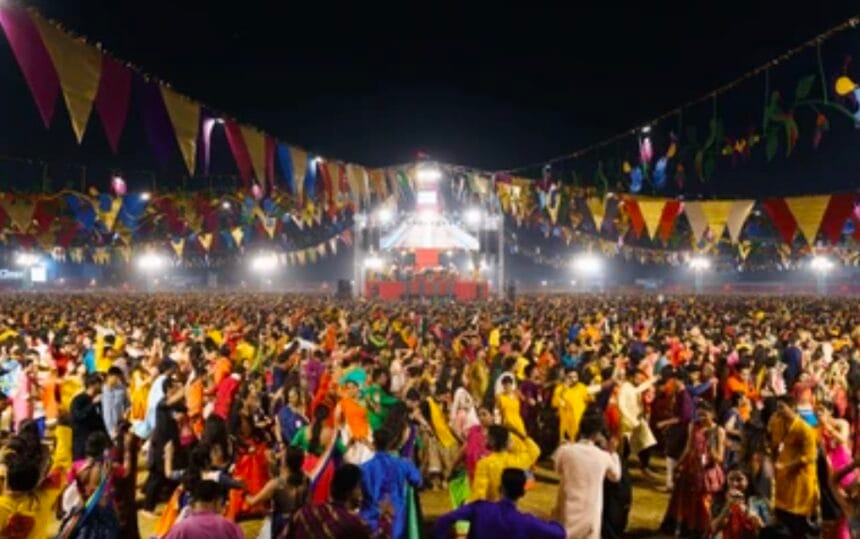 गौतम बुद्ध नगर में रामलीला और दुर्गा पूजा की सुरक्षा चाक-चौबंद, 2200 पुलिसकर्मी और ड्रोन से होगी निगरानी