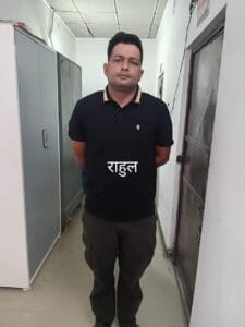  गाजियाबाद: वर्दी में छिपे अपराधी, डासना जेल से कैदी को भगाने की साजिश में दो पुलिस सिपाही गिरफ्तार