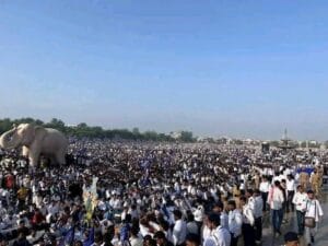  2027 में अकेले चलेंगी मायावती: लखनऊ में 9 साल बाद दिखाया दम, योगी की तारीफ और सपा-कांग्रेस पर तीखे हमले