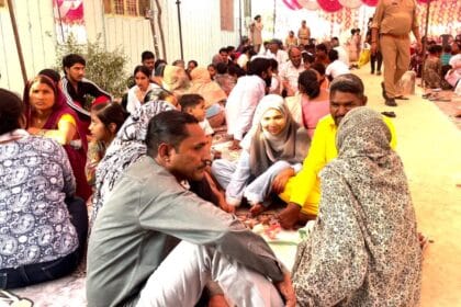 गौतमबुद्धनगर जिला कारागार में भाईदूज: 3000 से ज्यादा बहनों ने भाइयों को लगाया तिलक, नम आंखों से मांगी सलामती की दुआ