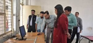  गौतमबुद्ध नगर: ईवीएम/वीवीपैट वेयरहाउस का मासिक निरीक्षण संपन्न, जिलाधिकारी ने सभी व्यवस्थाओं को संतोषजनक पाया