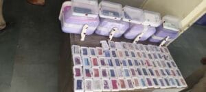  ATM पर काली टेप लगाकर करते थे धोखाधड़ी, नोएडा पुलिस ने 67 डेबिट कार्ड के साथ शातिर गैंग को दबोचा