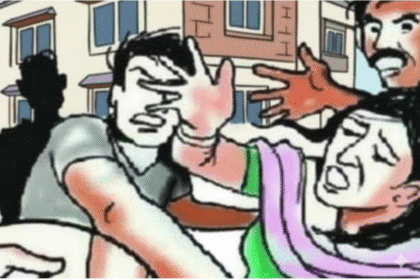 ग्रेटर नोएडा के ओमिक्रॉन-2 में पशुसेवी महिला पर जानलेवा हमला, RWA पदाधिकारियों सहित 6 पर केस