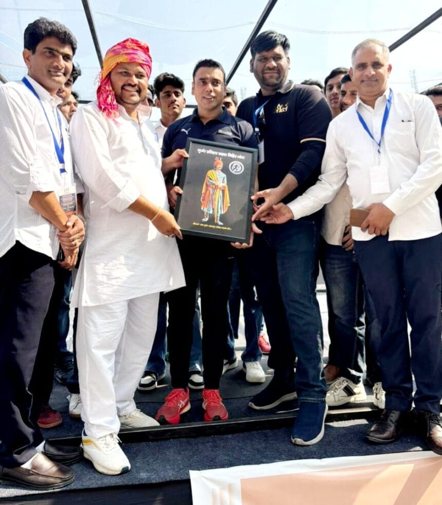 'पुशअप मैन' रोहतास चौधरी ने फिर रचा इतिहास, 847 पुश-अप्स लगाकर बनाया चौथा गिनीज वर्ल्ड रिकॉर्ड