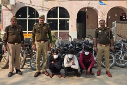 Noida News: नोएडा, गाजियाबाद और दिल्ली में सक्रिय वाहन चोर गैंग का पर्दाफाश, 11 बाइक-स्कूटी सहित 3 शातिर गिरफ्तार