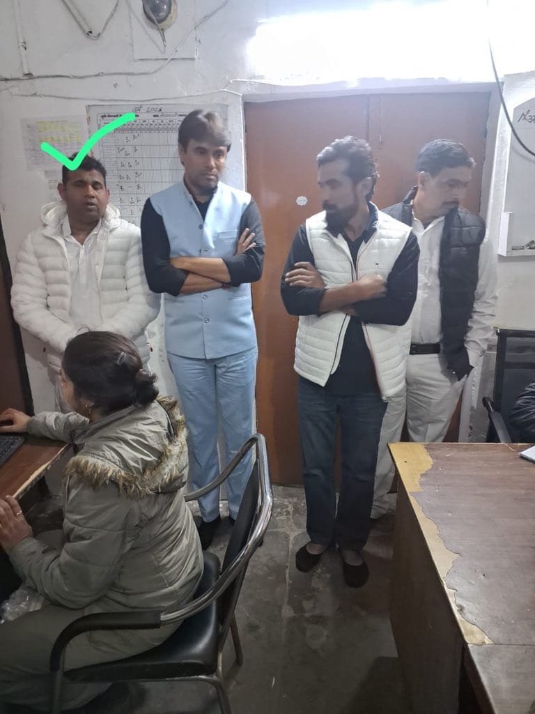 उपमुख्यमंत्री केशव मौर्य के आवास पर फर्जी प्रतिनिधि गिरफ्तार,दिल्ली BJP अध्यक्ष का प्रतिनिधि बनकर पहुँचा फ्रॉड युवक गिरफ्तार