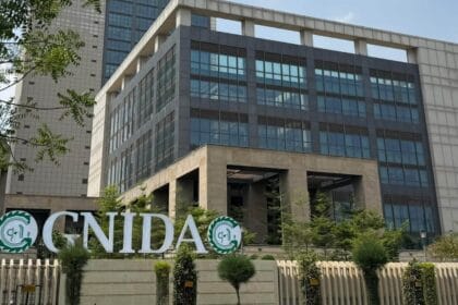 Greater Noida Pollution News: ग्रेटर नोएडा में प्रदूषण नियमों की अनदेखी पर भारी स्ट्राइक, 46 उल्लंघनकर्ताओं पर करीब 50 लाख का जुर्माना