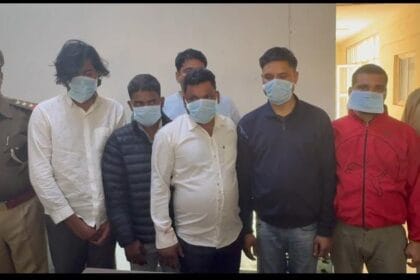 Noida News: नोएडा में लूट की झूठी कहानी रचकर कंपनी के लाखों डकारने वाला ड्राइवर गिरफ्तार, पुलिस ने किया सनसनीखेज खुलासा