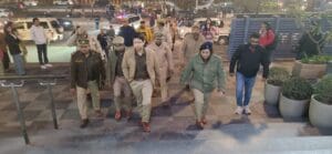 Noida New Year Alert: नोएडा-ग्रेटर नोएडा में धारा 163 लागू, नए साल के जश्न पर 3000 पुलिसकर्मियों का पहरा; शराब पीकर गाड़ी चलाई तो खैर नहीं!