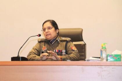 नोएडा में नए कानूनों से मजबूत होगी न्याय प्रणाली: पुलिस आयुक्त लक्ष्मी सिंह ने उपनिरीक्षकों को दिया विशेष प्रशिक्षण, उत्कृष्ट कार्य के लिए 9 दरोगा पुरस्कृत