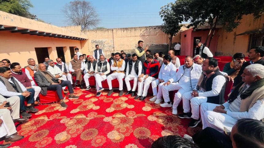 सफीपुर से उठी 'PDA' की ललकार: दादरी में गुर्जर समाज के साथ अखिलेश यादव करेंगे महा-रैली, 142 विधानसभाओं के दिग्गजों ने भरी हुंकार