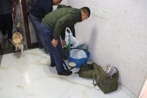 गौतमबुद्धनगर के 20 स्कूलों को ई-मेल से मिली धमकी, पुलिस ने बॉम्ब स्क्वॉड व डॉग स्क्वॉड के साथ चलाया सघन चेकिंग अभियान