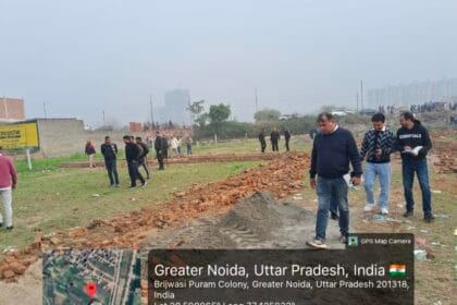 ग्रेटर नोएडा: हैबतपुर में हिंडन डूब क्षेत्र पर चला प्राधिकरण का बुलडोजर, 6000 वर्ग मीटर जमीन अतिक्रमण मुक्त