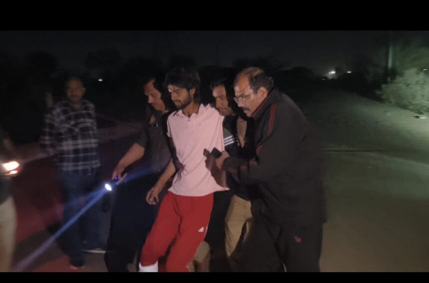 Greater Noida: लुक्सर हत्याकांड में इमलिया कट पर पुलिस और हत्यारों के बीच मुठभेड़, मुख्य शूटर 'कल्ला' और सचिन मुठभेड़ में घायल ; टाटा पंच और पिस्टल बरामद