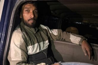 ग्रेटर नोएडा पुलिस मुठभेड़: 27 मुकदमों का शातिर संजीव उर्फ 'मौत' घायल, चोरी की होंडा सिटी बरामद | Ecotech 3 Police Encounter