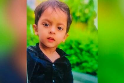 ग्रेटर नोएडा: MRI जांच के दौरान 6 साल के मासूम की मौत, परिजनों ने लगाया गलत इंजेक्शन का आरोप; सेंटर पर जड़ा ताला