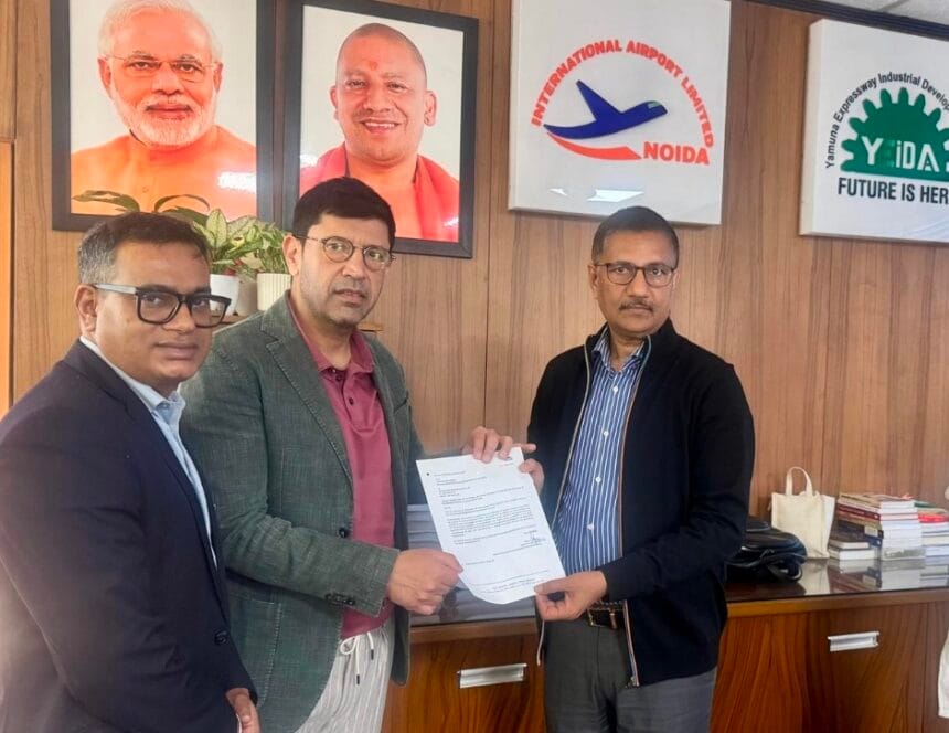 यमुना सिटी में Sabs Exports का बड़ा धमाका: 60 करोड़ का निवेश और सैकड़ों को मिलेगा रोजगार, YEIDA ने सौंपा LOI