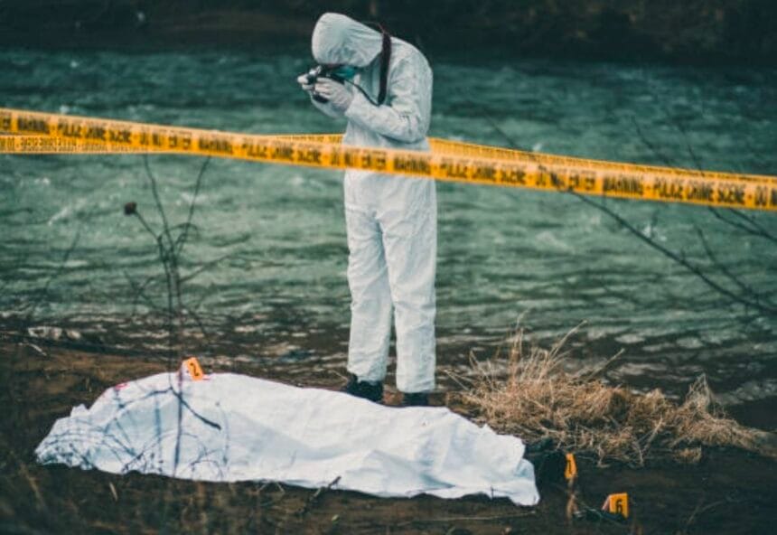 ग्रेटर नोएडा: रबूपुरा में खेत में मिला किसान का लहूलुहान शव, मुआवजे की मोटी रकम बनी जान की दुश्मन? हत्या की आशंका से सनसनी