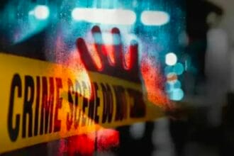 ग्रेटर नोएडा के तुस्याना गाँव में सनसनी: मामूली कहासुनी के बाद युवक की निर्मम हत्या, खून से सने हथियार के साथ हत्यारा दबोचा