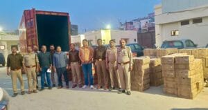Greater Noida: दादरी पुलिस की बड़ी कार्रवाई, 45 लाख की अवैध शराब से भरा ट्रक पकड़ा, पंजाब से हो रही थी तस्करी