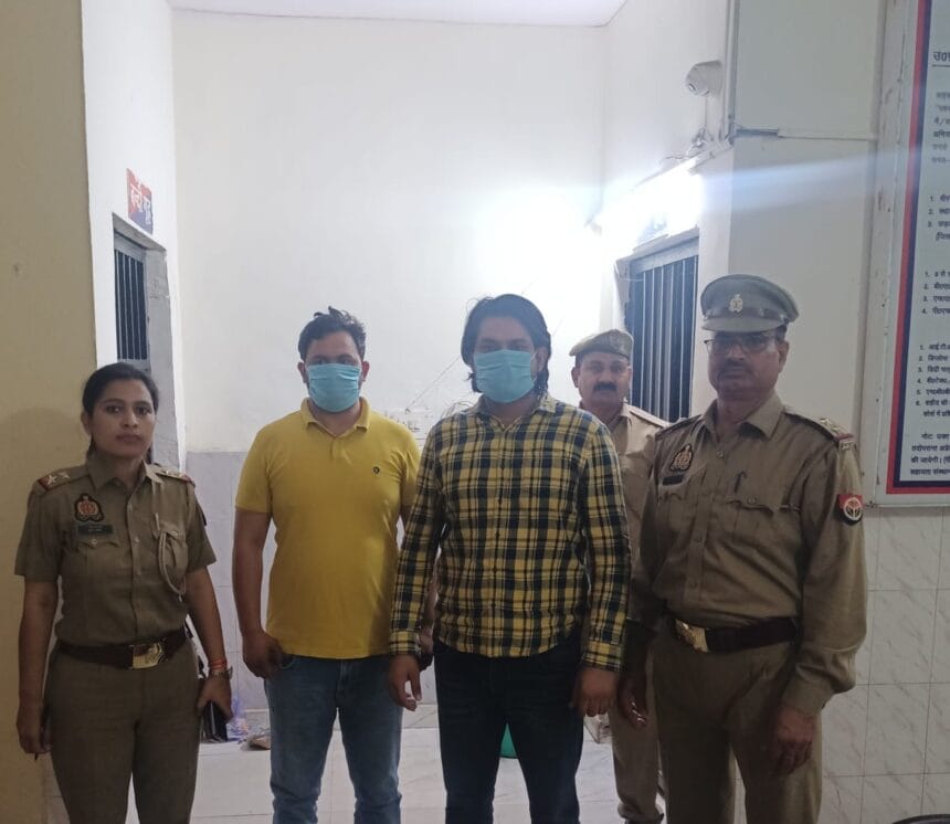 नोएडा: 'आस्तीन का सांप' निकला कंपनी का अकाउंटेंट! साथियों संग मिलकर सीनियर अफसर को किया अगवा, मारपीट कर लूटे लाखों; पुलिस ने सलाखों के पीछे भेजा