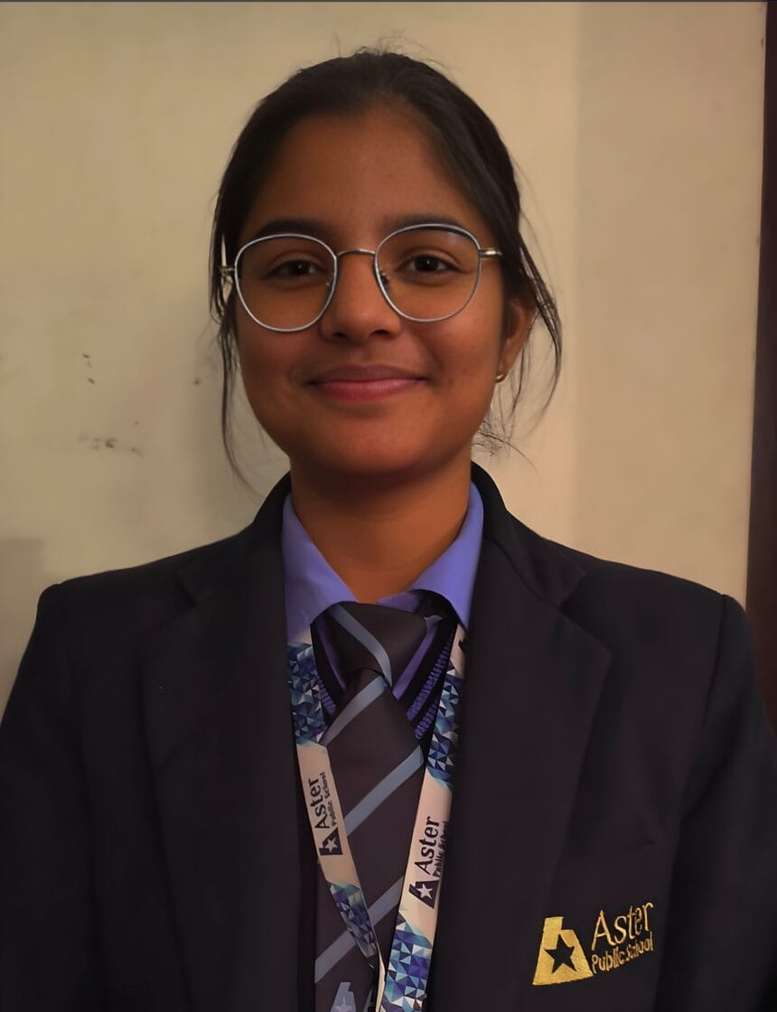 Greater Noida: मिलक लच्छी की बिटिया शिरानी नागर ने सीबीएसई 10वीं में गाड़े झंडे, 96% अंक पाकर गांव का नाम किया रोशन