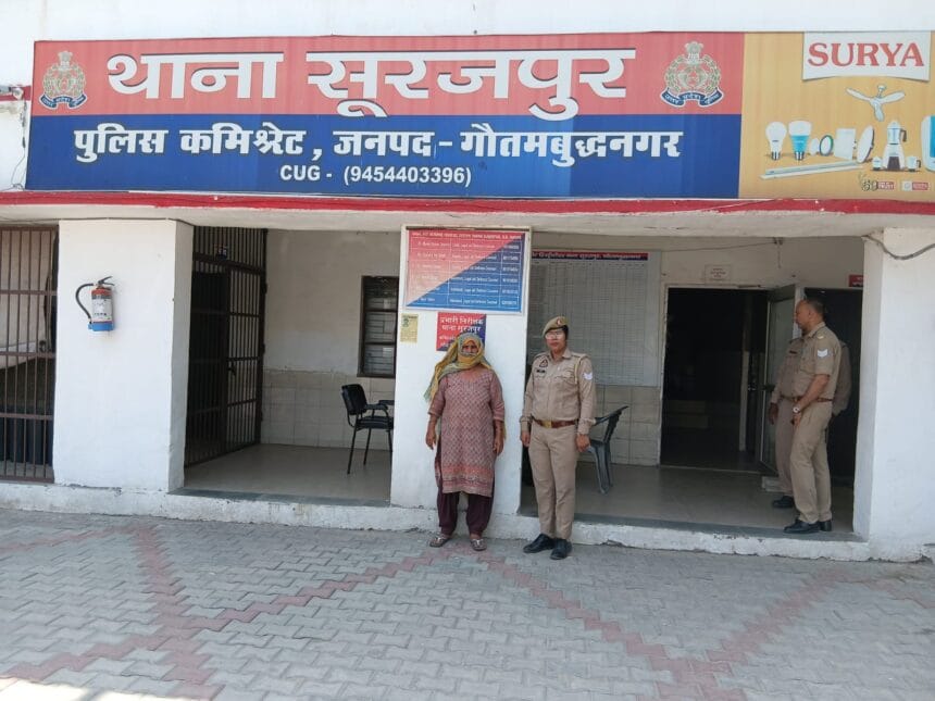 साकीपुर हत्याकांड: बेटों को हत्या के लिए उकसाने वाली मां गिरफ्तार; नाली विवाद में गई थी साजन की जान