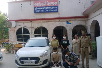 ग्रेटर नोएडा में पार्टी के बहाने फ्लैट पर बुलाकर लूटपाट और ब्लैकमेलिंग: दो युवतियों समेत दिल्ली के 4 आरोपी गिरफ्तार