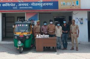 ग्रेटर नोएडा में बंद मकानों को निशाना बनाने वाले अंतर्राज्यीय चोर गिरोह का पर्दाफाश; ₹50 लाख के जेवरात व ऑटो सहित 4 शातिर गिरफ्तार