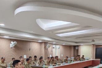 ग्रेटर नोएडा: पेंडिंग केसों को 60 से 90 दिन में निपटाएं, लापता लोगों के लिए बनाएं स्पेशल टीम; एडीसीपी स्वतंत्र कुमार सिंह का सख्त निर्देश