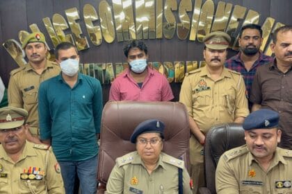 नोएडा में 'साड़ी वाली' ड्रग्स सिंडिकेट का भंडाफोड़: साड़ियों की पैकिंग में छिपाकर ला रहे थे ₹25 लाख का 'केमिकल प्रोसेस्ड' गांजा; अयोध्या के दो ग्रेजुएट तस्कर गिरफ्तार