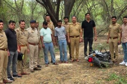 ग्रेटर नोएडा में रैपिडो राइडर के 'चोर गैंग' से मुठभेड़: पैरामाउंट सोसाइटी समेत कई जगह की थी बड़ी चोरियां; ₹51 लाख के जेवर और ₹11 लाख से ज्यादा कैश बरामद, 2 बदमाशों के पैर में लगी गोली