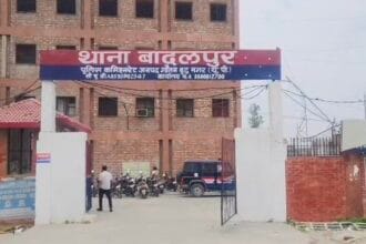 ग्रेटर नोएडा: पुलिस कमिश्नर लक्ष्मी सिंह का बड़ा एक्शन, इंस्पेक्टर विजय गुप्ता को सौंपी बादलपुर कोतवाली की कमान