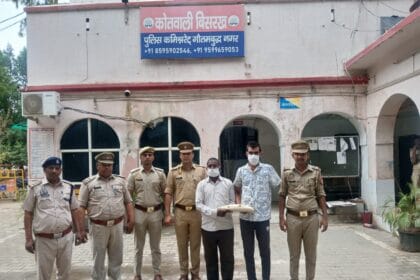 Greater Noida News: बिसरख पुलिस और वन विभाग का बड़ा एक्शन; 20 लाख के प्रतिबंधित हाथी दांत के साथ 2 अंतरराष्ट्रीय तस्कर गिरफ्तार