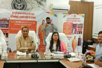 यूपी के कोटेदारों के लिए बड़ी सौगात: सीएम योगी ने बढ़ाया लाभांश, अब प्रति क्विंटल मिलेंगे ₹125; गौतमबुद्धनगर के 361 उचित दर विक्रेताओं में खुशी की लहर