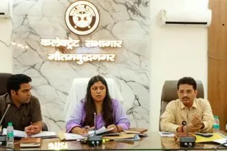 गौतमबुद्धनगर का दुजाना गांव बनेगा 'मॉडल सोलर विलेज': पीएम सूर्य घर योजना के तहत सोलर आटा चक्की, कोल्ड प्रेस और मिल्क चिलर से होगी ग्रामीण अर्थव्यवस्था मजबूत