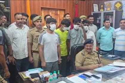ग्रेटर नोएडा: चांदनी चौक से रैकी कर व्यापारी से लूटा था 12 किलो चांदी और सोना, 5 शातिर लुटेरे शत-प्रतिशत माल के साथ गिरफ्तार