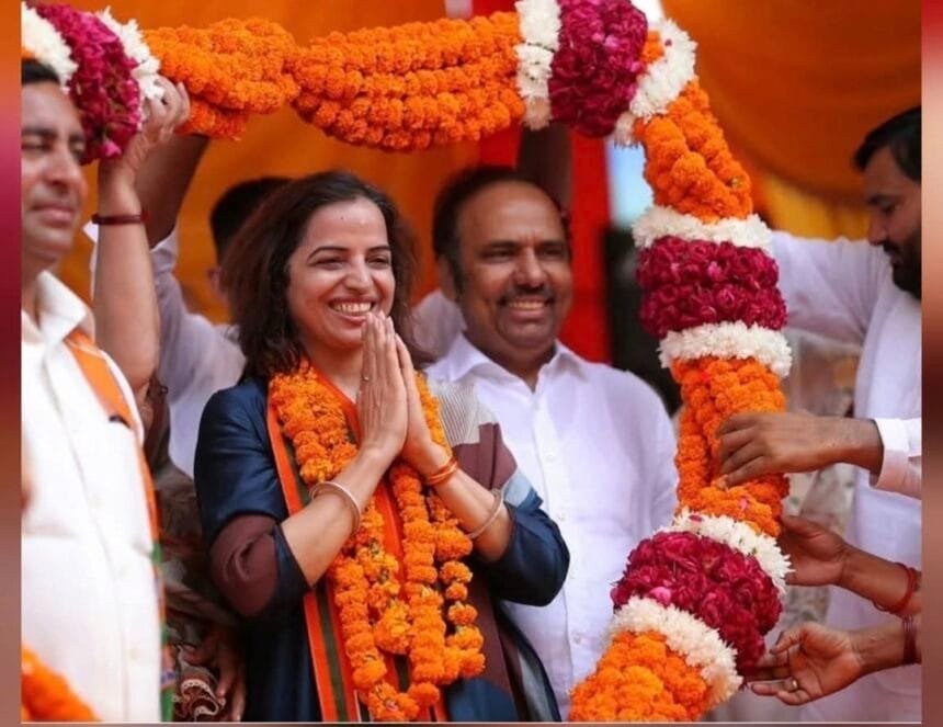 ग्रेटर नोएडा में बड़ा जमीन घोटाला: अथॉरिटी के पूर्व GM रविंद्र तोंगड़, दादरी से BJP की दावेदार पत्नी समेत 14 पर केस दर्ज; 34 हजार वर्गमीटर जमीन और करोड़ों की हेराफेरी का आरोप
