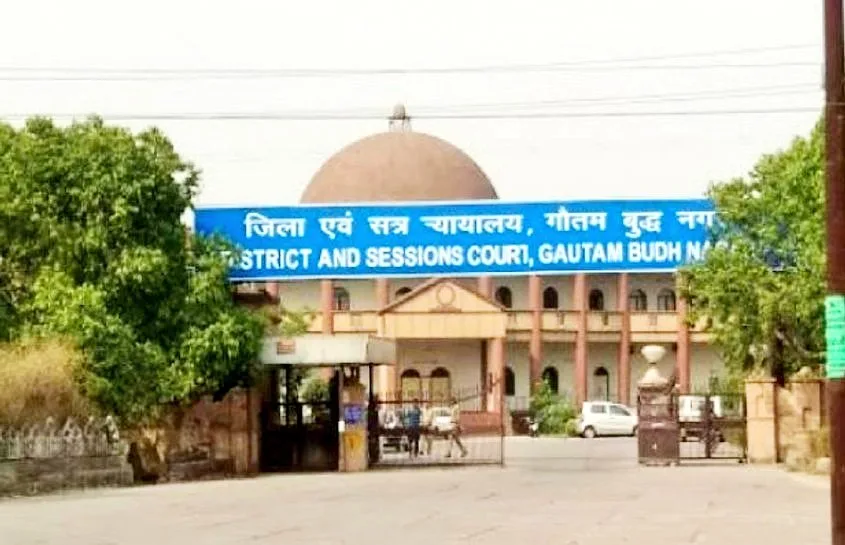 ग्रेटर नोएडा: LLB छात्र रोबिन सिंह हत्याकांड में 3 सगे भाइयों को आजीवन कारावास, 'ऑपरेशन कन्विंक्शन' के तहत कोर्ट का बड़ा फैसला