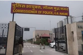 गौतमबुद्धनगर में पुलिस अधिकारियों का फेरबदल: अभय कुमार मिश्र बने ग्रेटर नोएडा के नए ADCP, प्रवीन रंजन को DCP ट्रैफिक का चार्ज