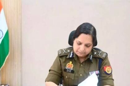 नोएडा पुलिस में बड़ा प्रशासनिक फेरबदल: पुलिस कमिश्नर लक्ष्मी सिंह ने बदले 4 थाना प्रभारी; बिसरख, सेक्टर-24 और ईकोटेक-3 को मिले नए प्रभारी